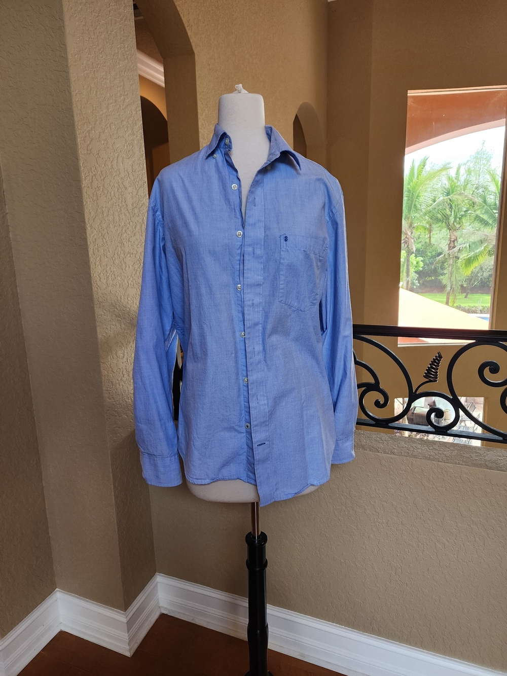 Izod Light Blue Men's Casual Button-Down Shirt
